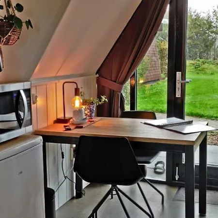 Hotelhuisje #a * 와멘후젠