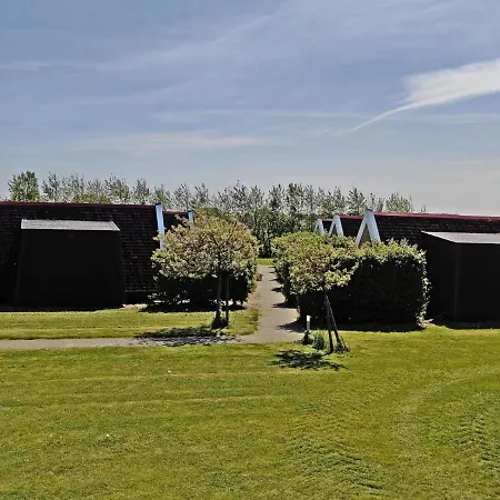 Hotelhuisje #a Nyaraló *