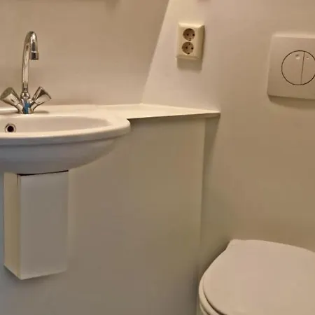 Nyaraló Hotelhuisje #a Warmenhuizen